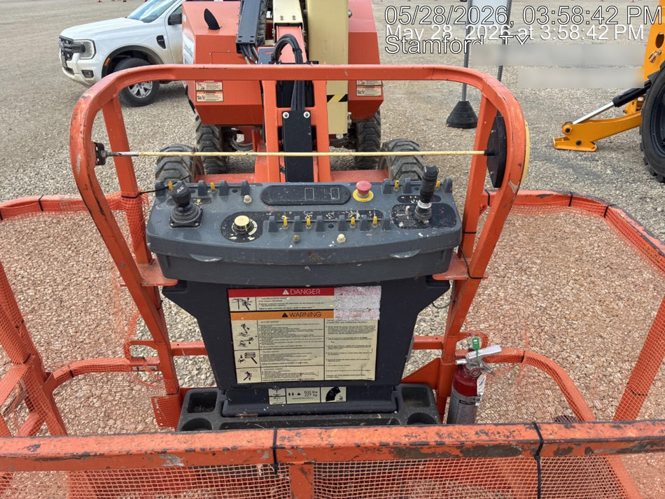 2022 JLG 340AJ