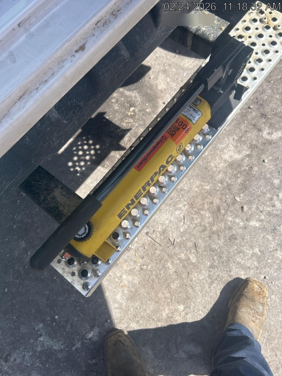 2025 ENERPAC P392