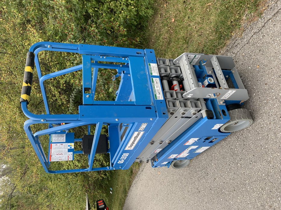 2020 Genie GS-1930 Solid Non Marking Tires, Beacon, Folding rails with half height swing gate