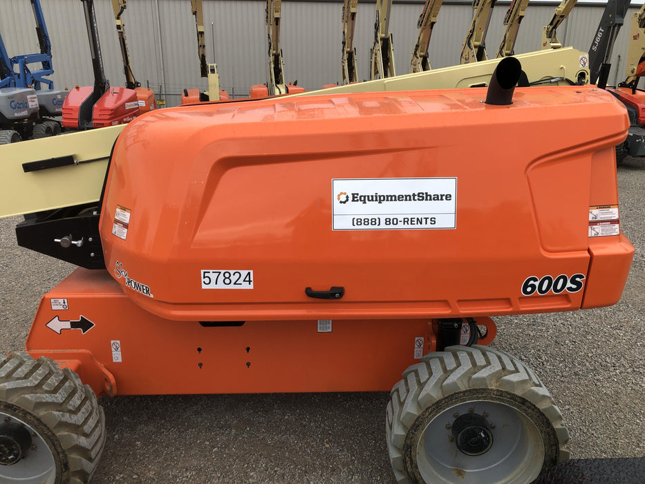 2019 JLG 600S 4WD