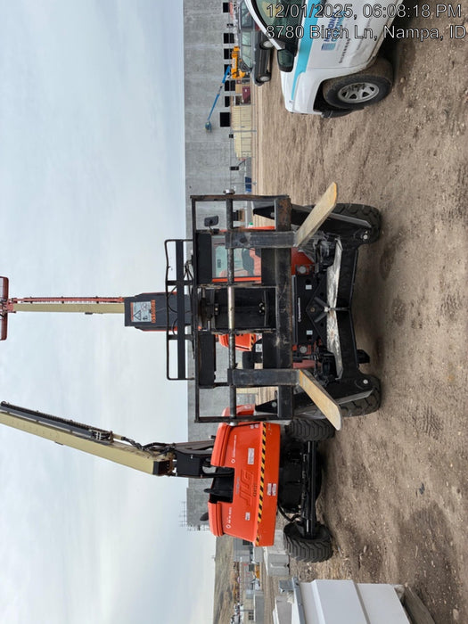 2024 JLG 1001095418S