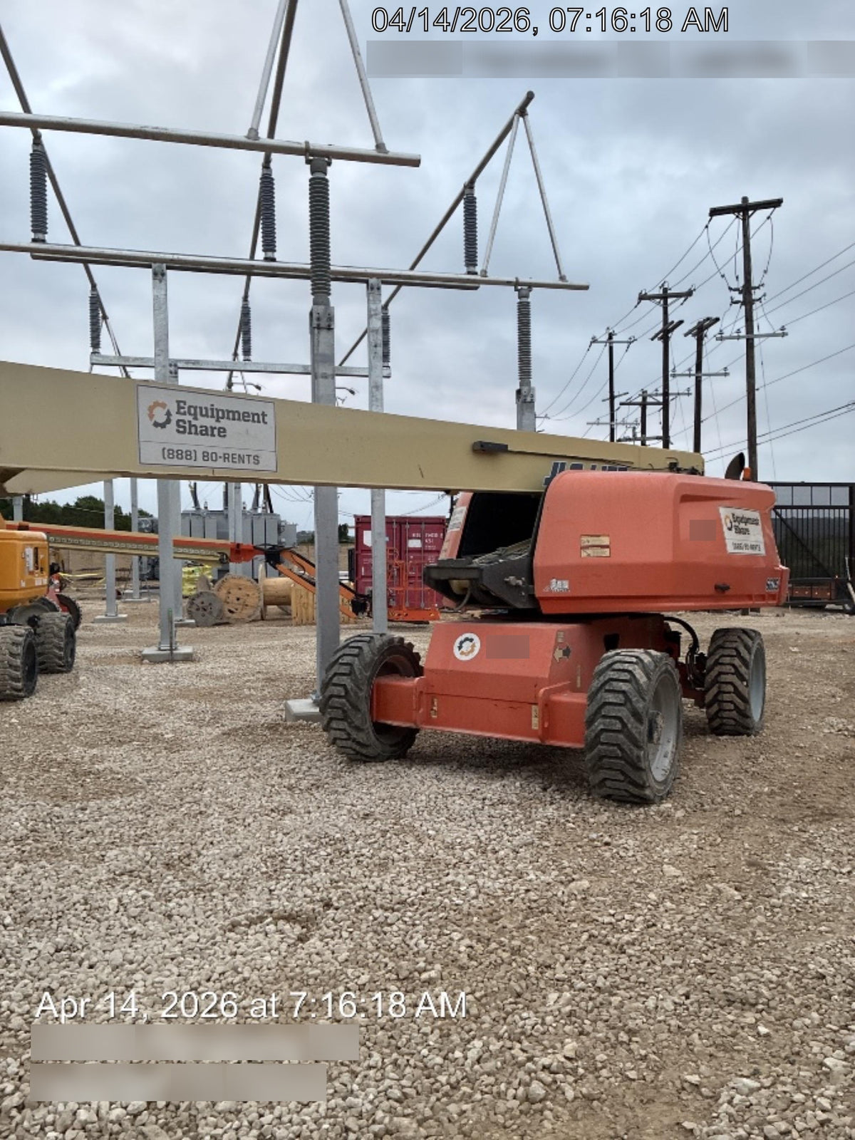 2019 JLG 660SJ