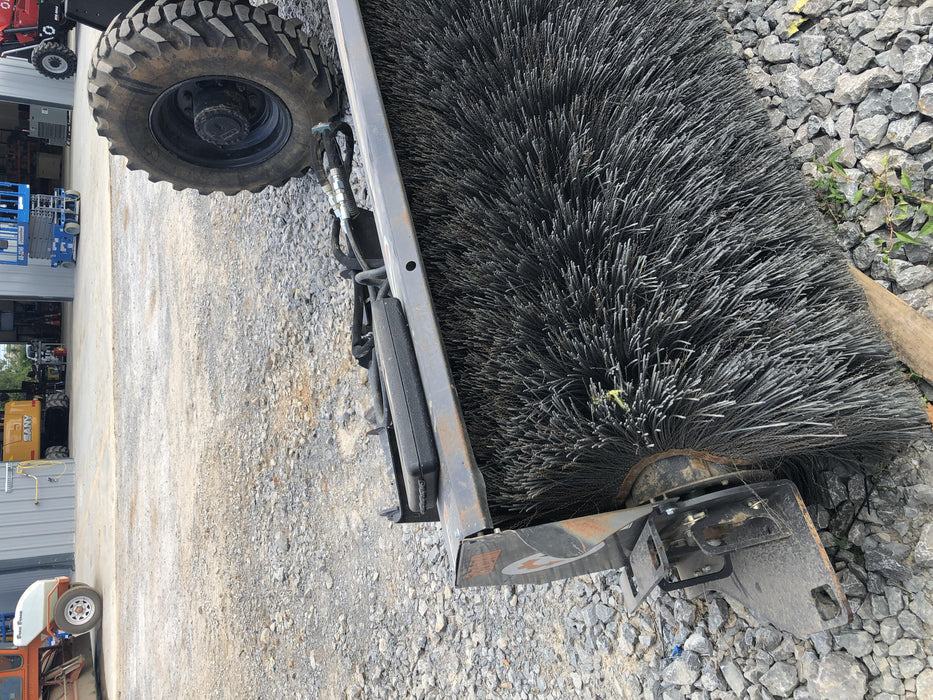 2019 PALADIN Sweepster SB72