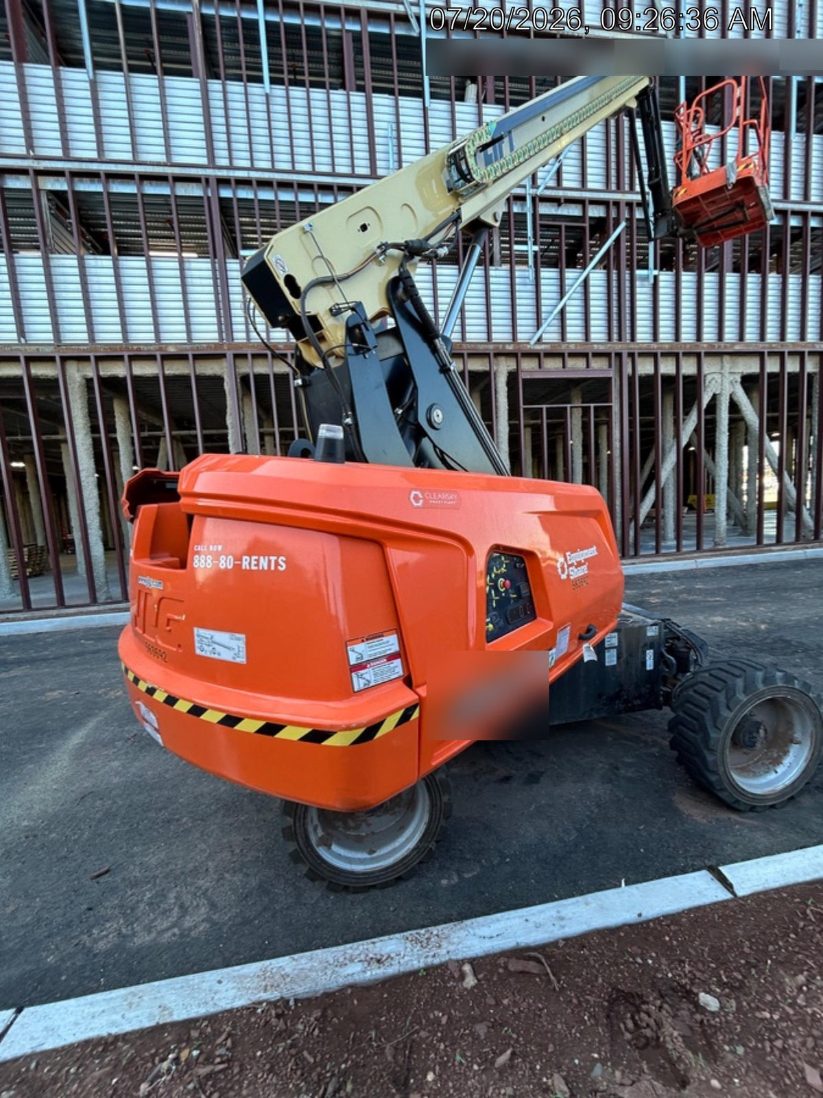2025 JLG 660SJ