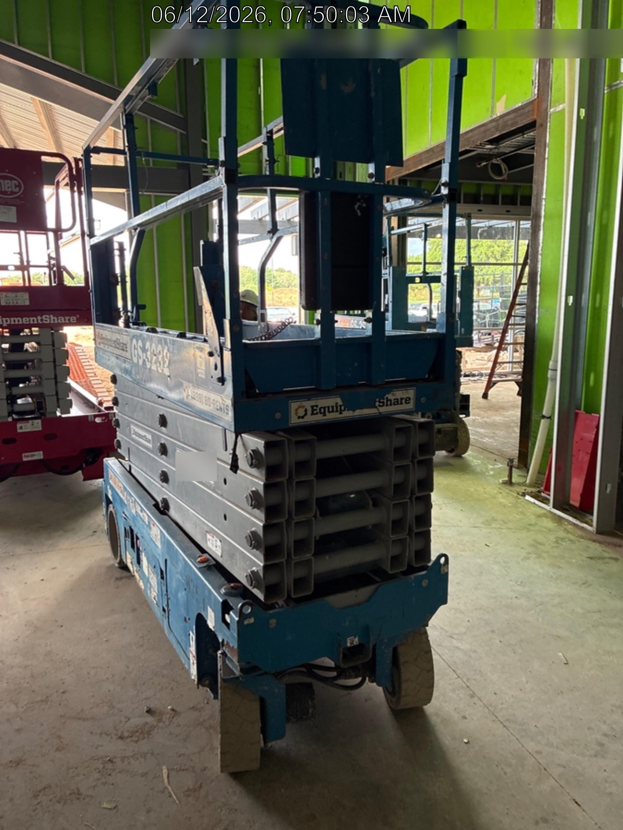 2018 Genie GS-3232 Genie GS3232 Lift w/Folding Rails and Swing Gate