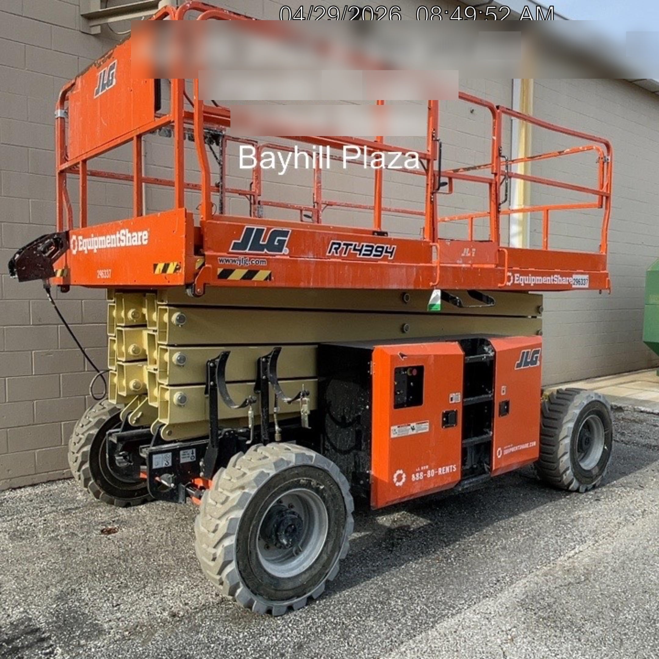 2023 JLG RT4394