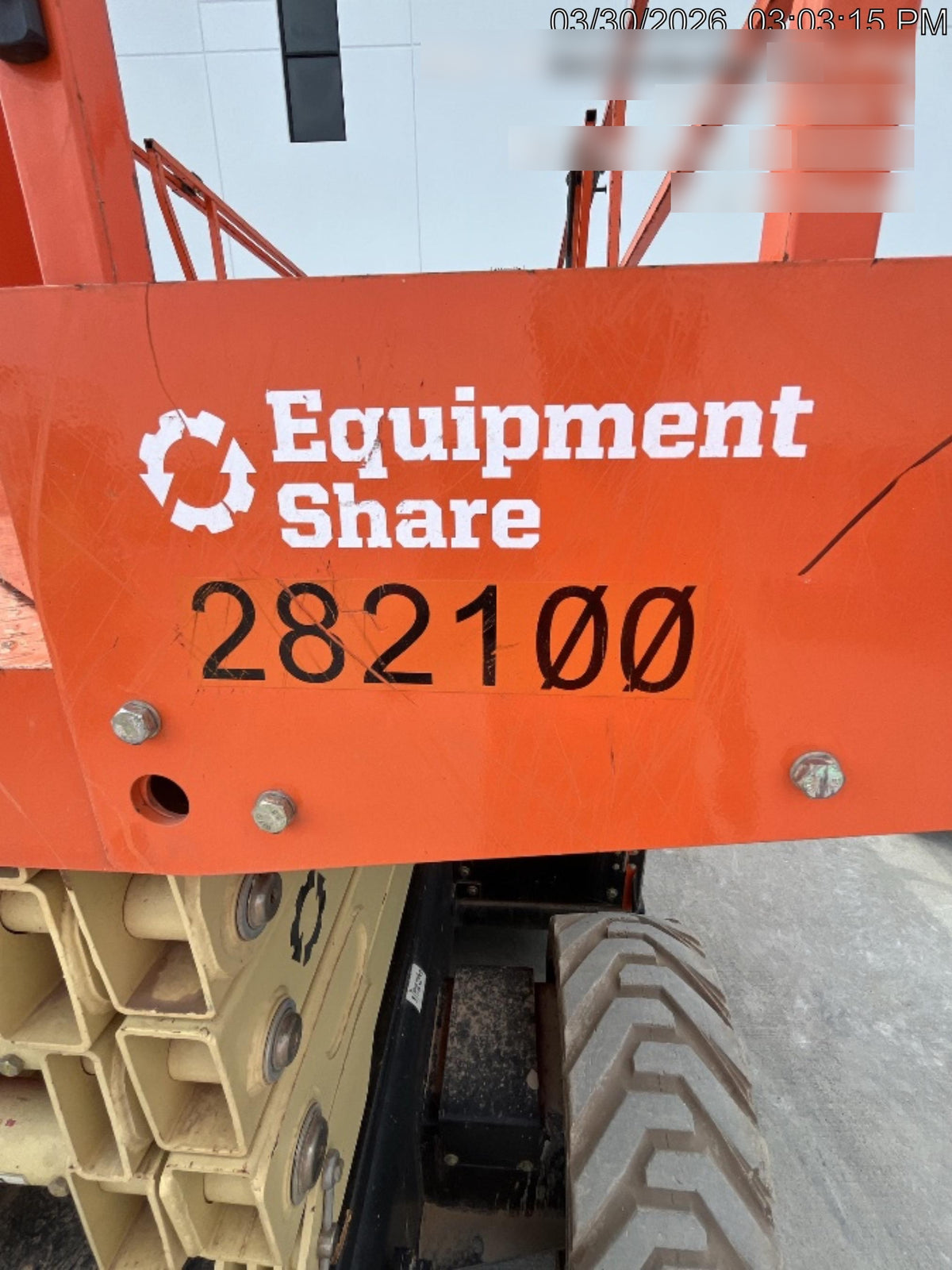 2022 JLG ERT4069