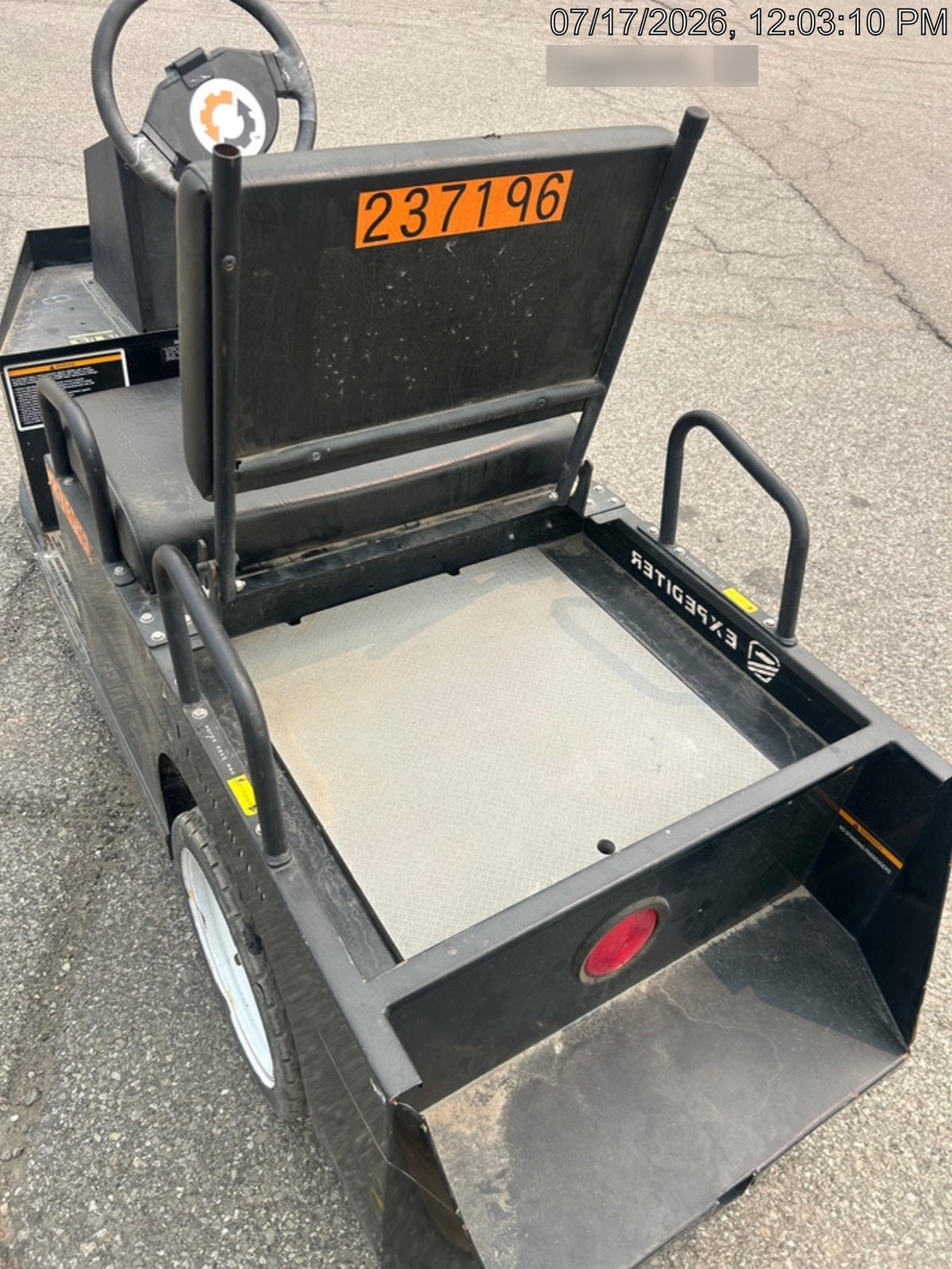 2022 COLUMBIA Expediter