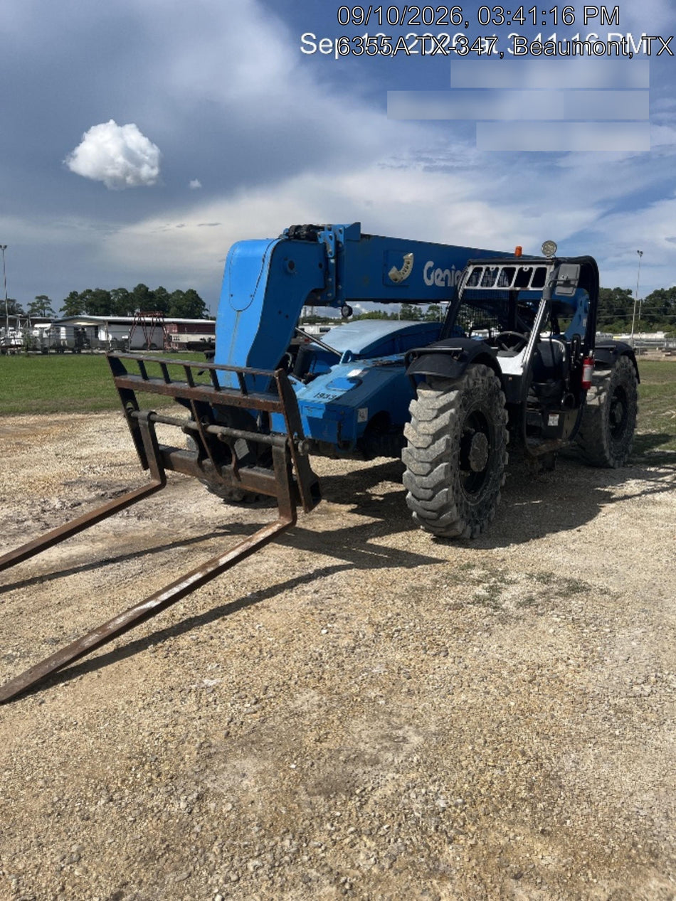 2018 Genie GTH-844 Genie GTH-844 w/ROPS, Work Lights, Solid Tires, RH Cab Mesh, Beacon, 60" Carriage and Forks