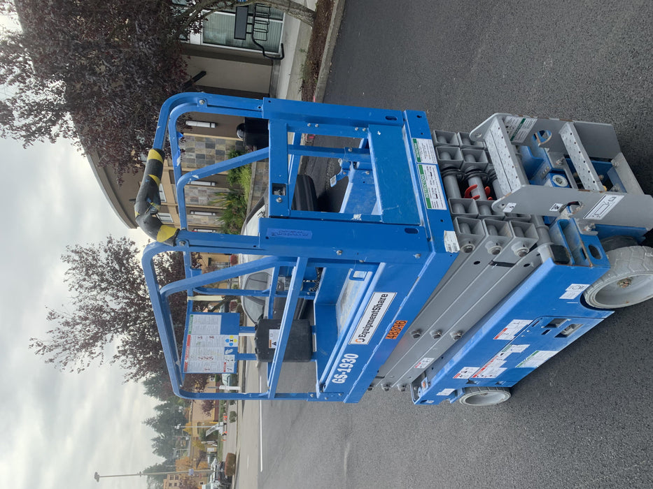 2019 Genie GS-1930 Half Height Swing Gate, 800W Inverter