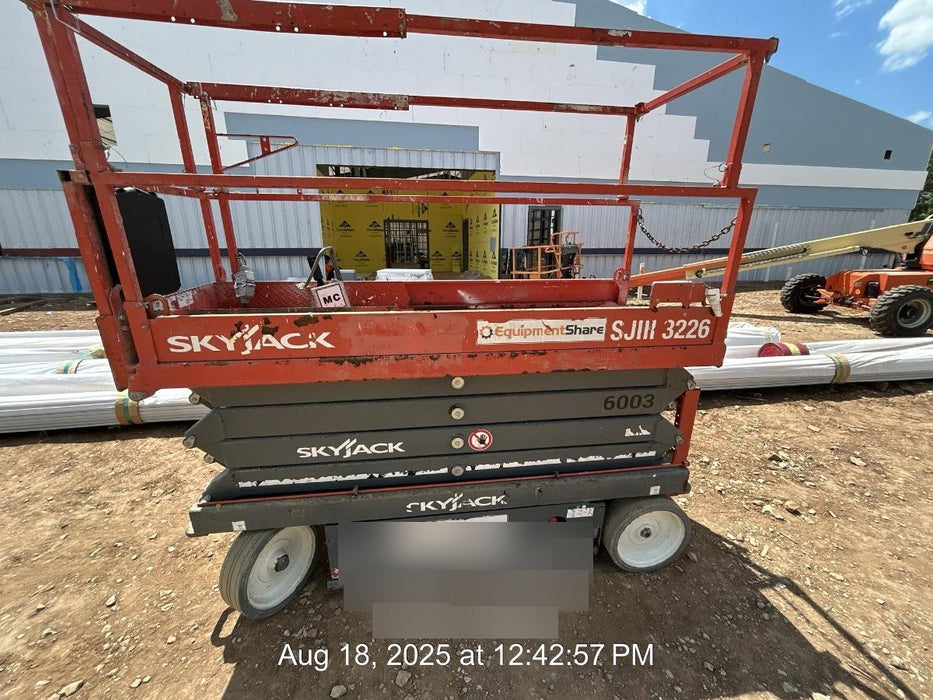 2017 Skyjack SJIII-3226 Skyjack SJ3226, Trojan Battery Set, Extended Warranty 5yr/5k hr