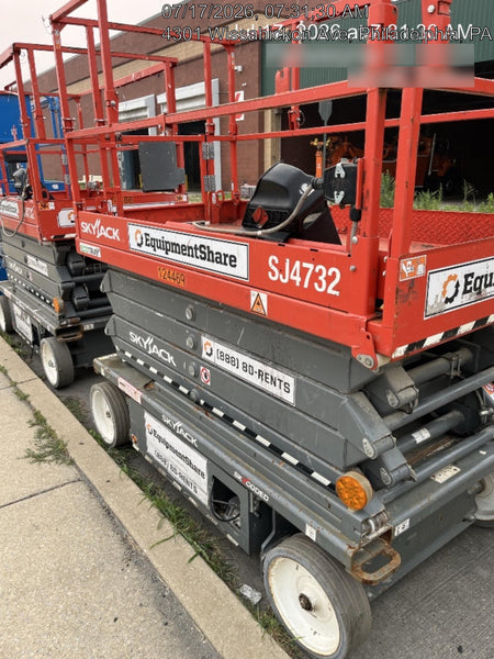 2021 SKYJACK SJ4732