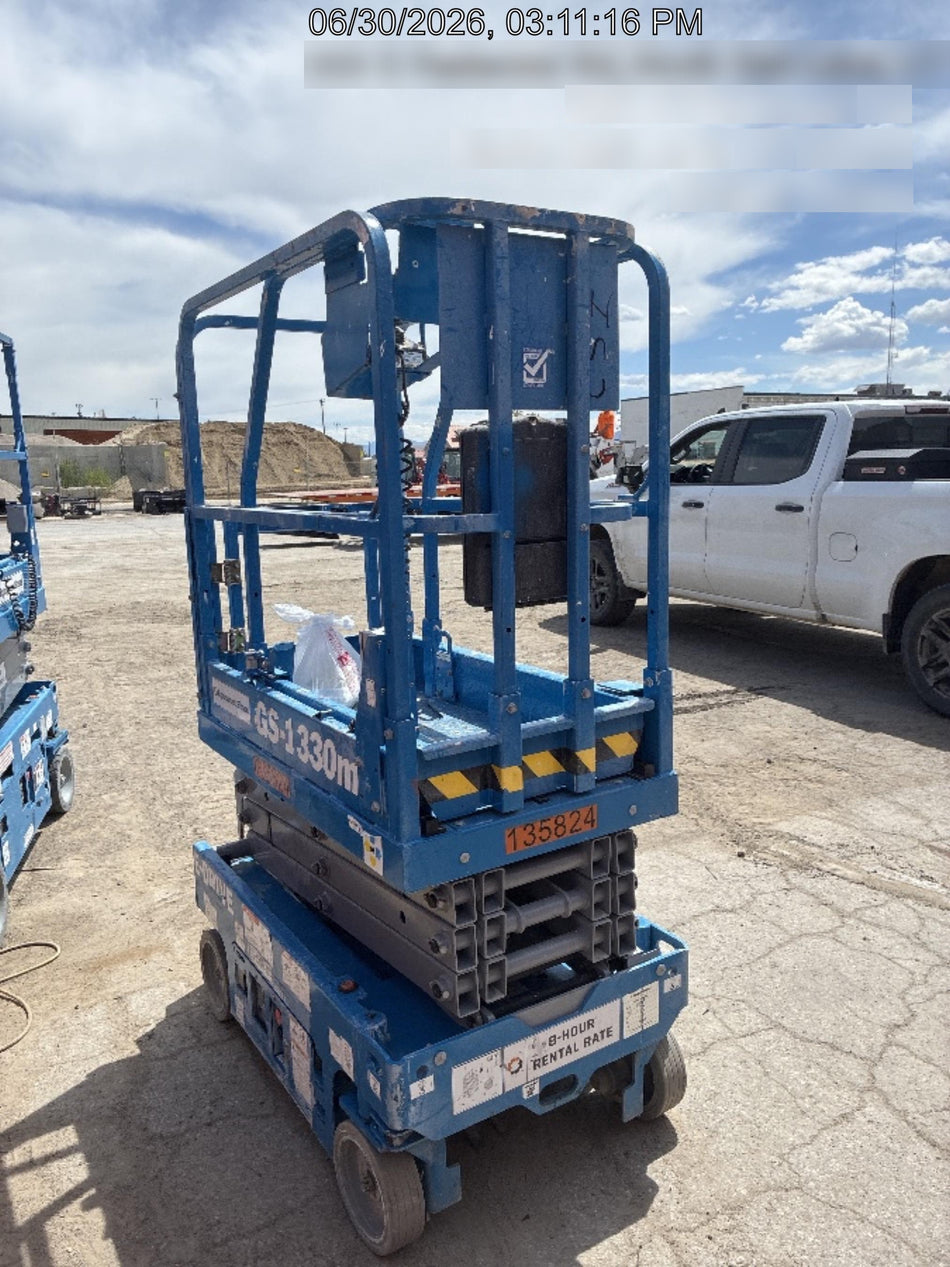 2021 GENIE GS-1330m
