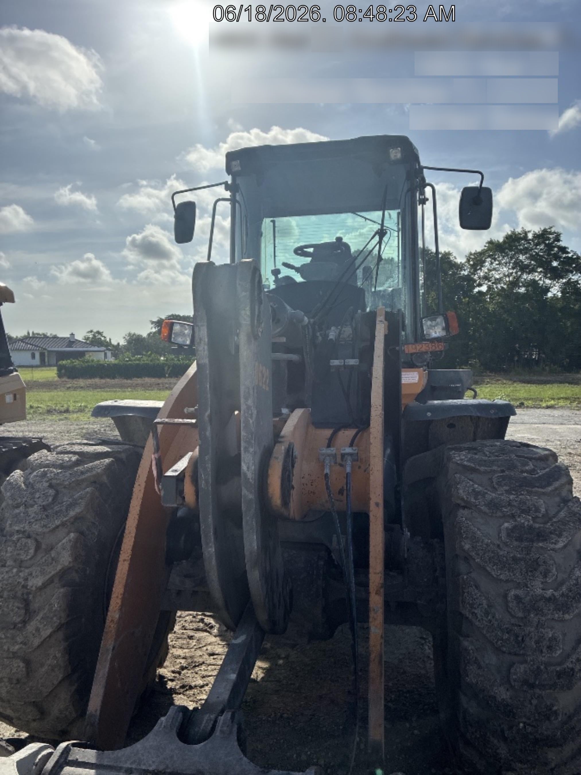 2018 Case 721G CLOSED CAB, JRB 416 STYLE HYD COUPLER