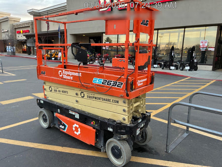 2022 JLG ES2632