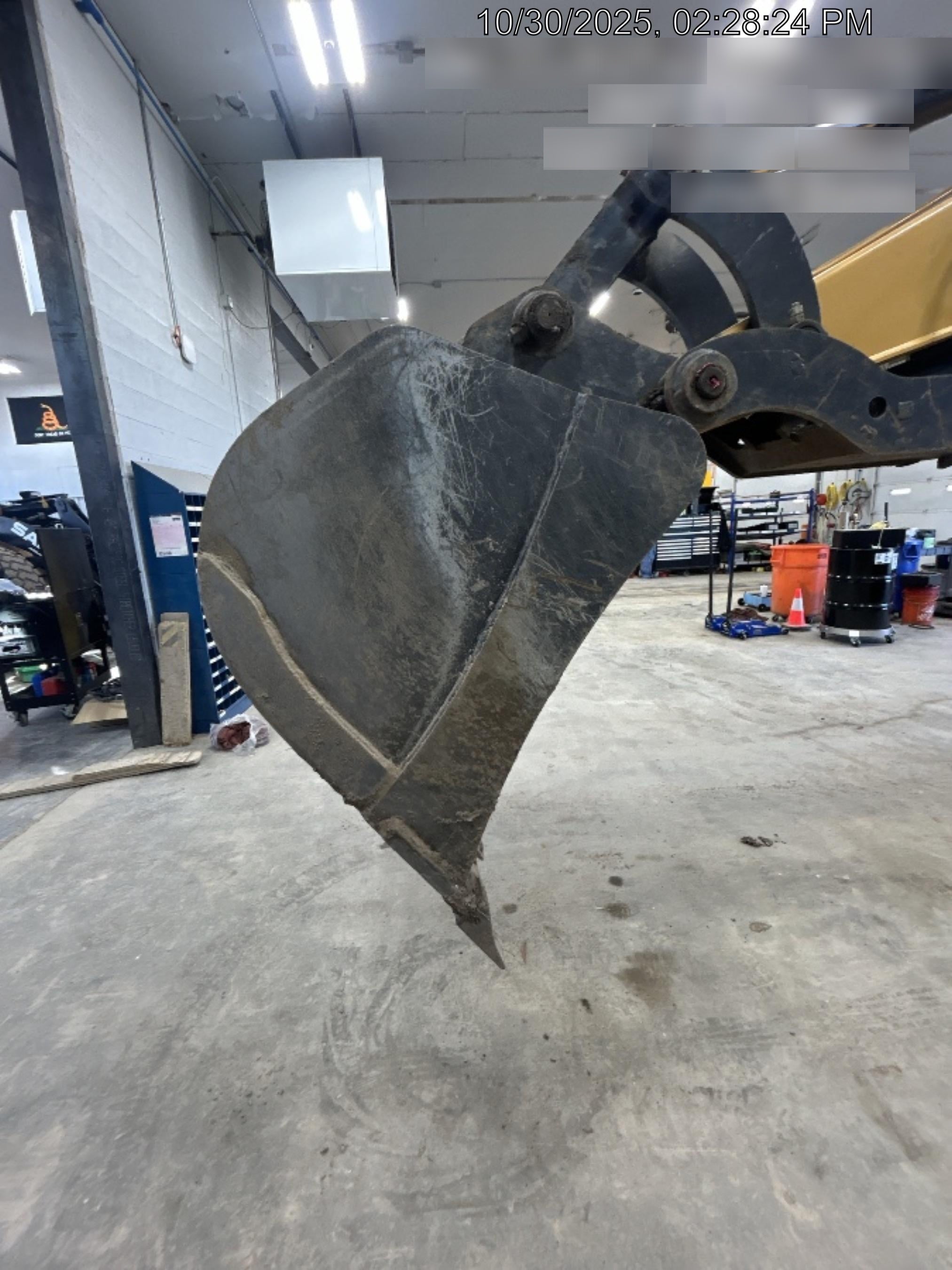 2023 SOLESBEE 36" Bucket, Tooth - Solesbee