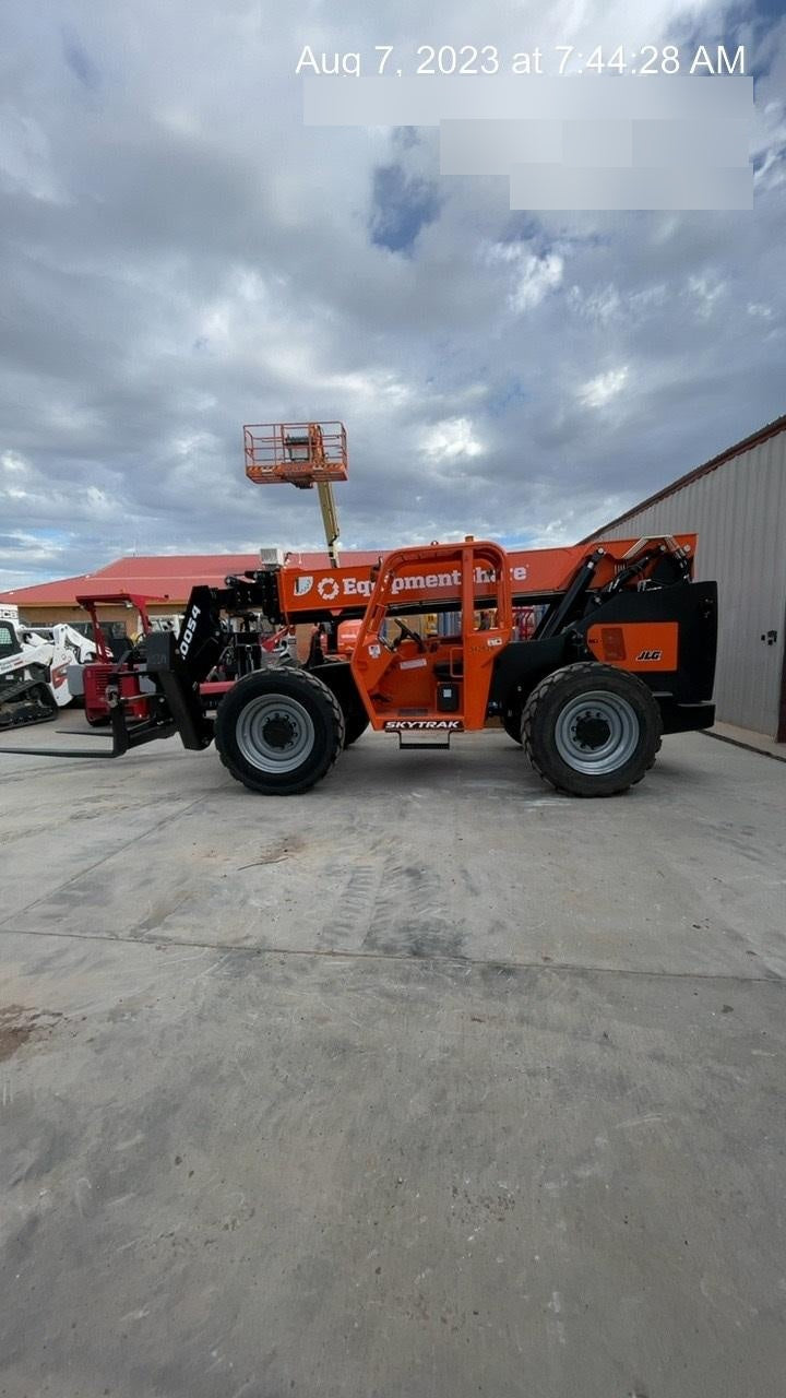 2023 SKYTRAK 10054