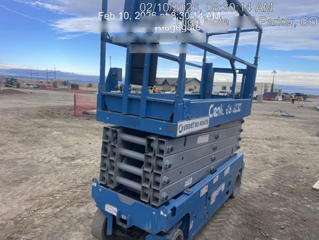 2018 Genie GS-3232 Genie GS-3232 w/Folding rails, Half height swing gate