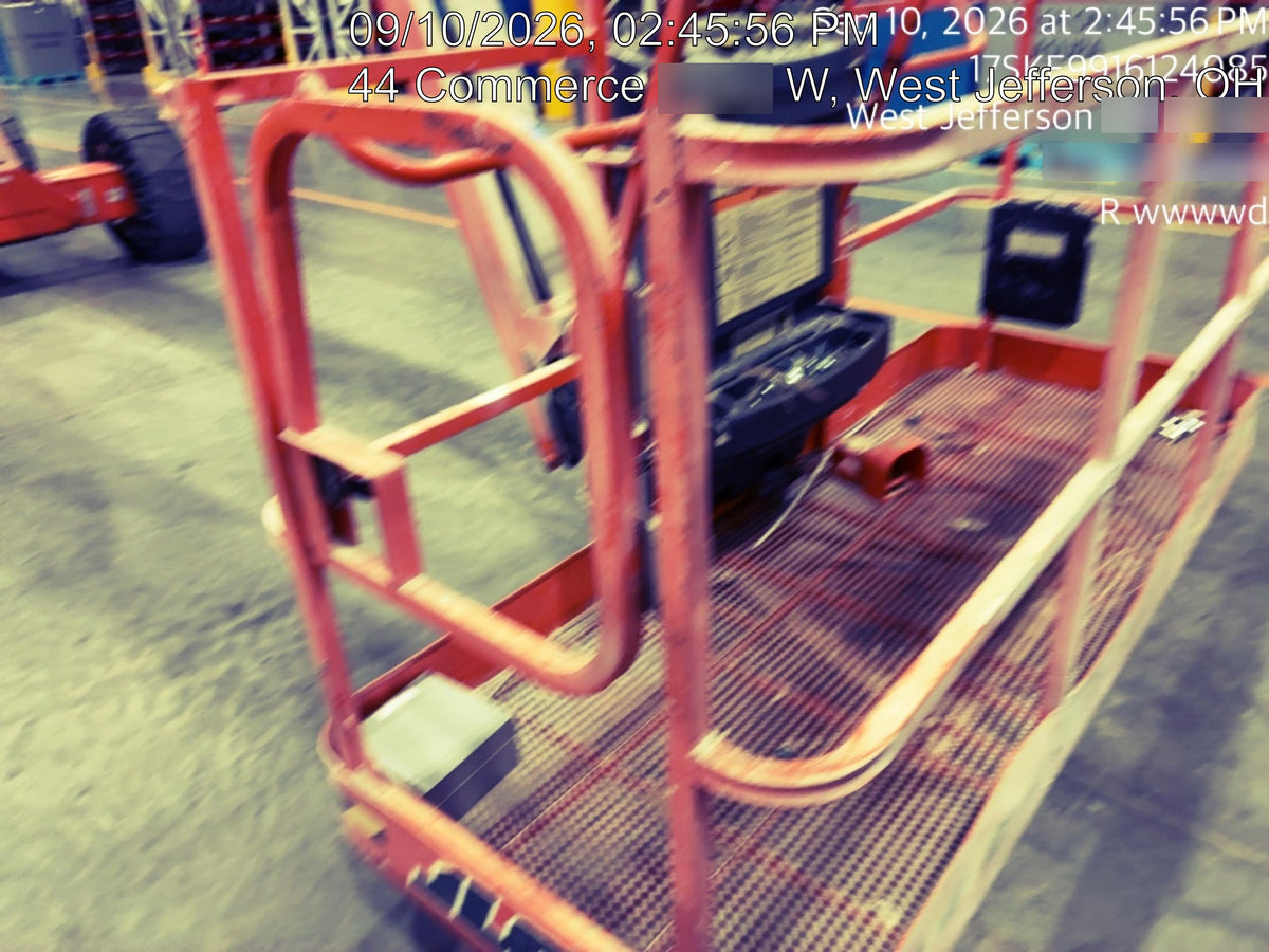 2023 JLG EC600SJ