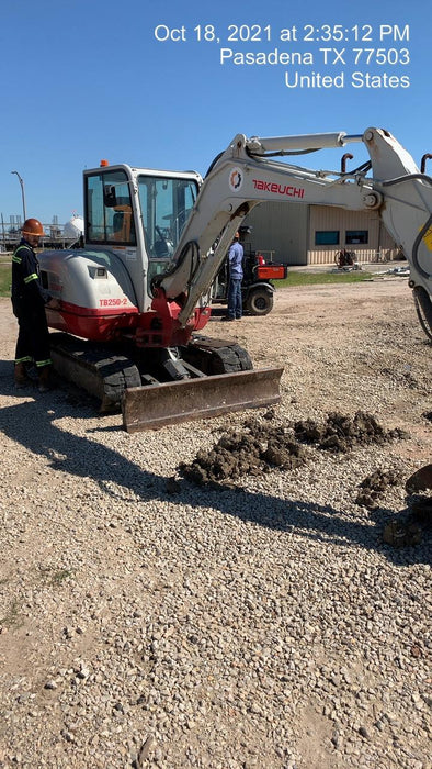 2020 TAKEUCHI TB250-2C