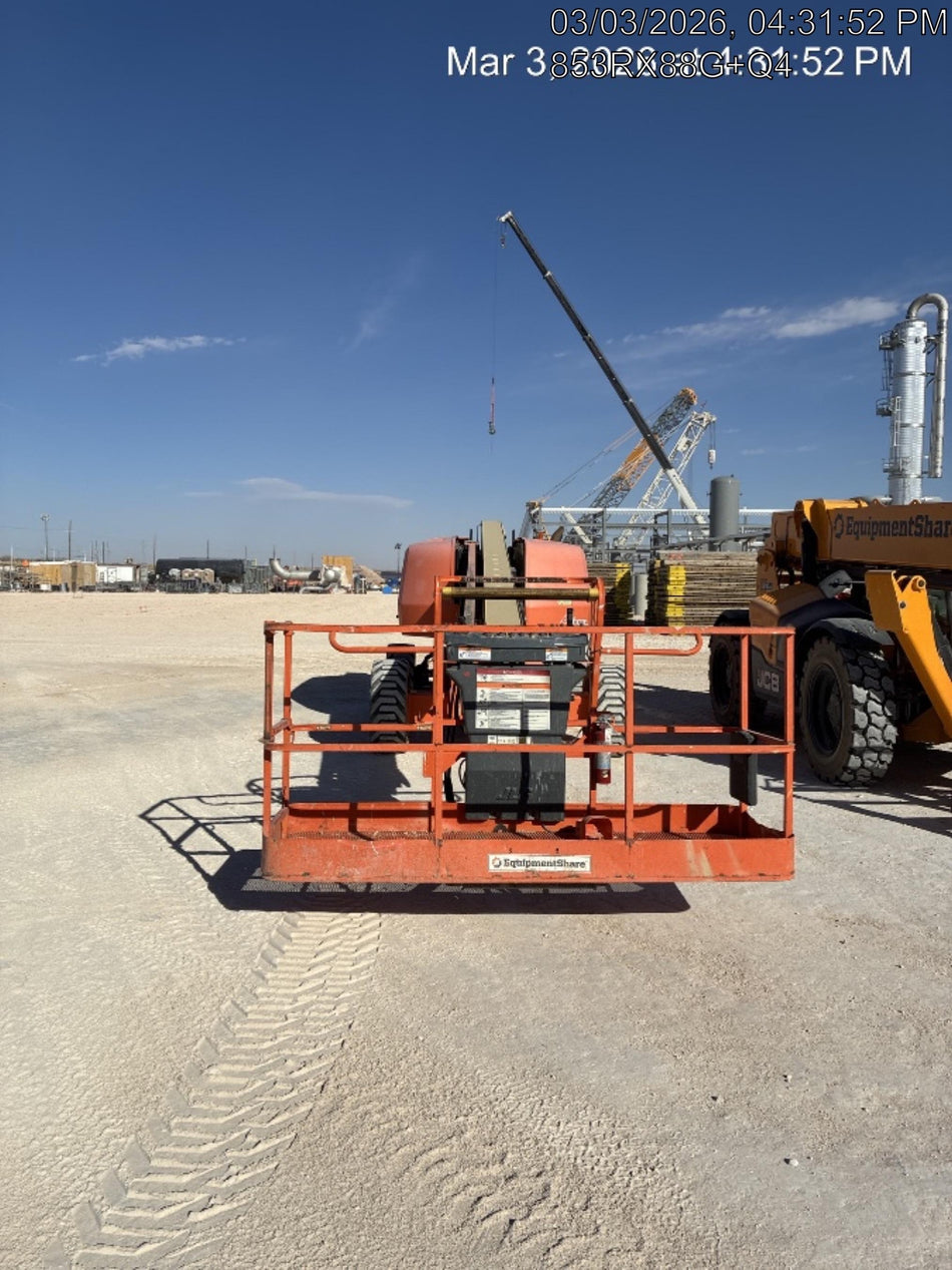 2019 JLG 600S