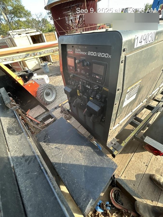 2021 Lincoln Electric Dual Maverick 200/200X Ready Pak 3 (includes trailer, cable rack, fender light kit)