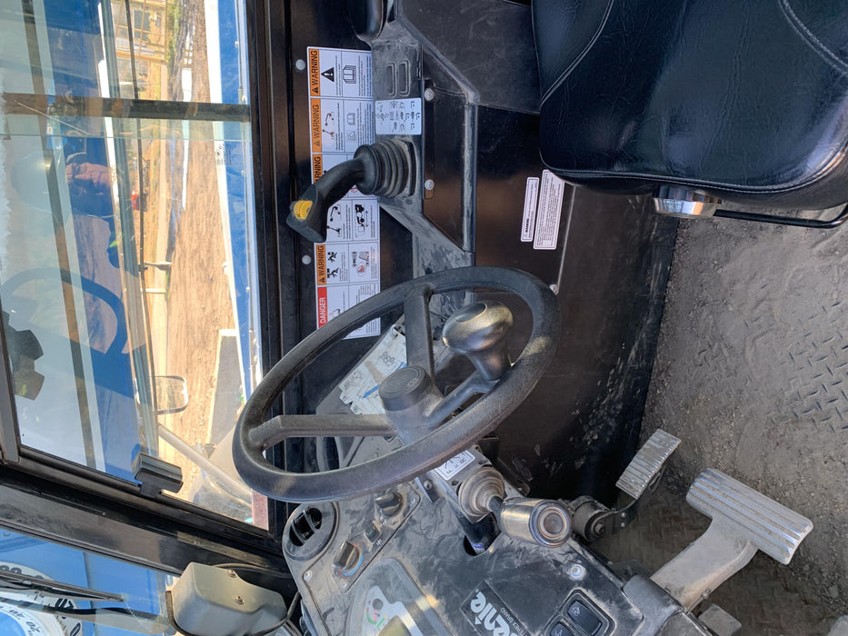 2020 Genie GTH-636 Cab/Heat/Air, Solid Tires, Work Lights, Beacon, Aux Hydraulics, Back up Alarm