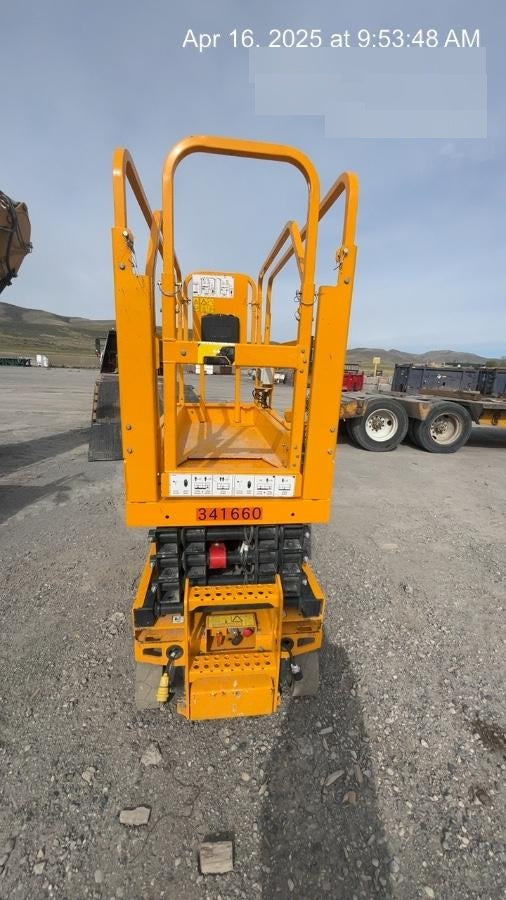 2023 JCB S1930E