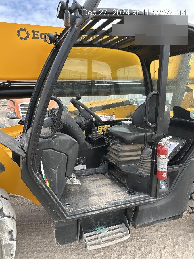 2023 JCB 510-56