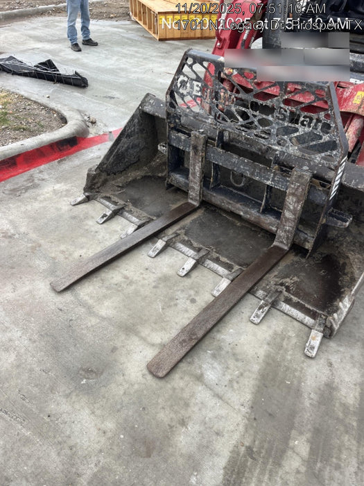 2020 PALADIN 48" Pallet Forks - Paladin