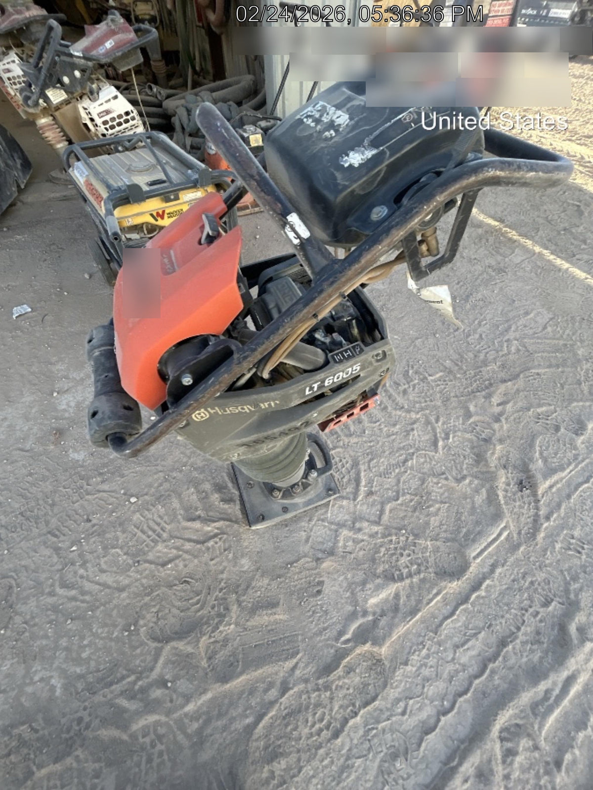 2021 HUSQVARNA LT5005