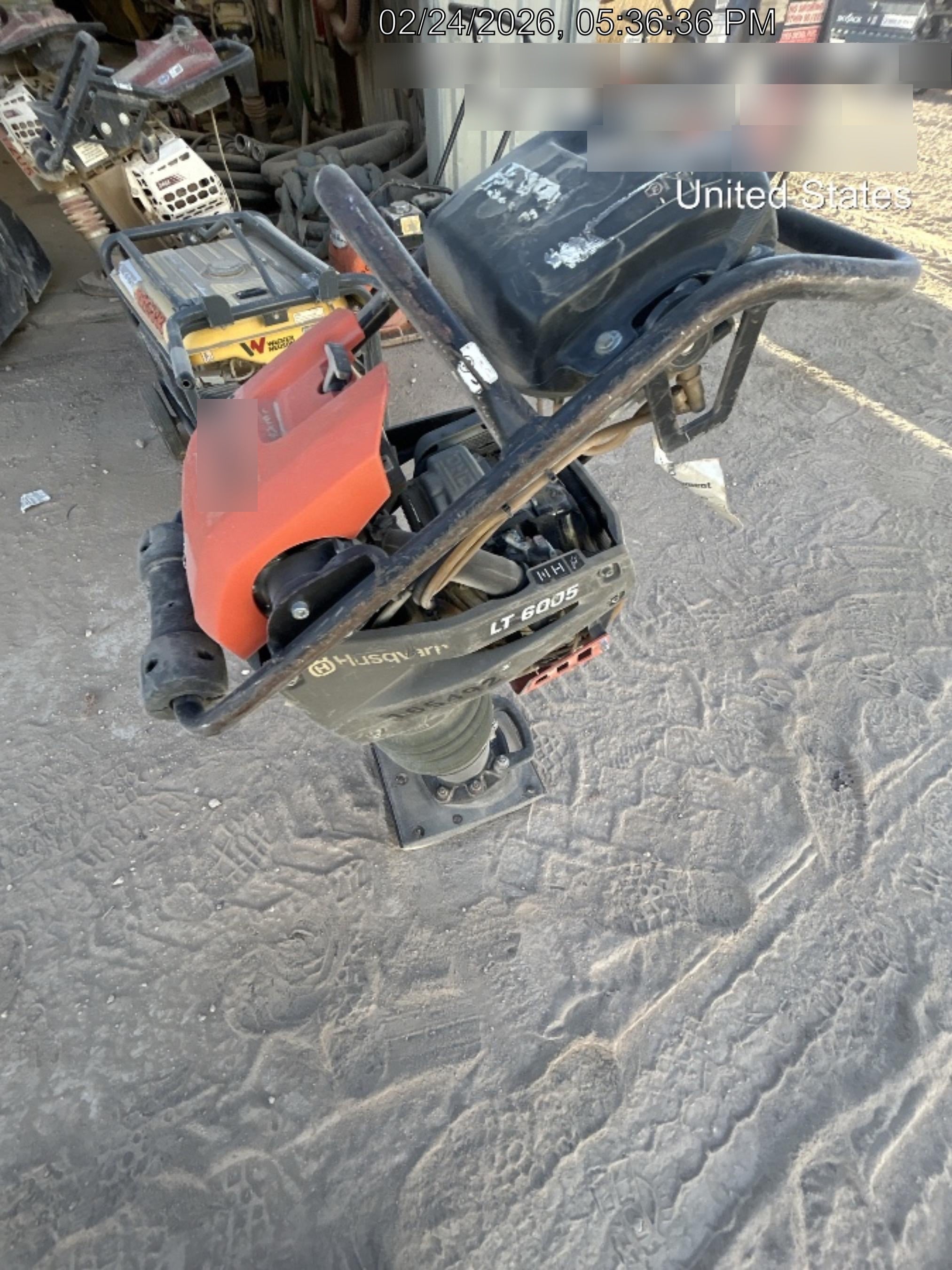2021 HUSQVARNA LT5005