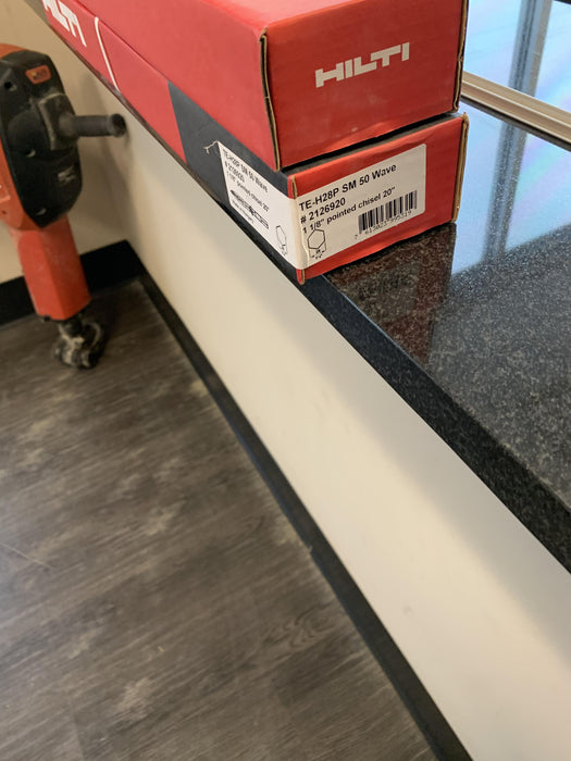 2020 HILTI TE 3000-AVR