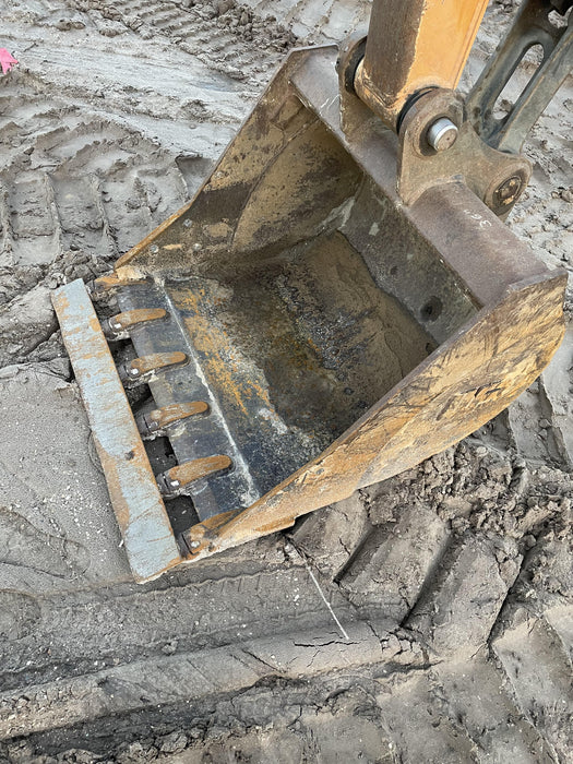 2018 Case CX80C CLOSED CAB, A/C, RUBBER TRACKS PADS, 7'-2" ARM