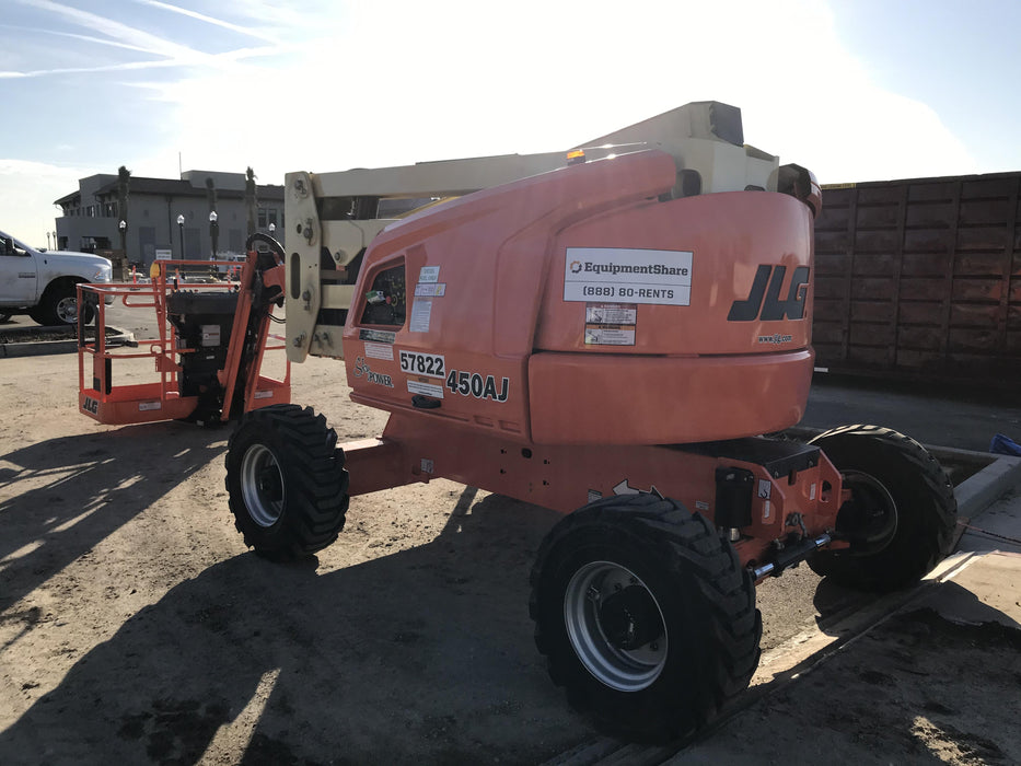 2020 JLG 450AJ