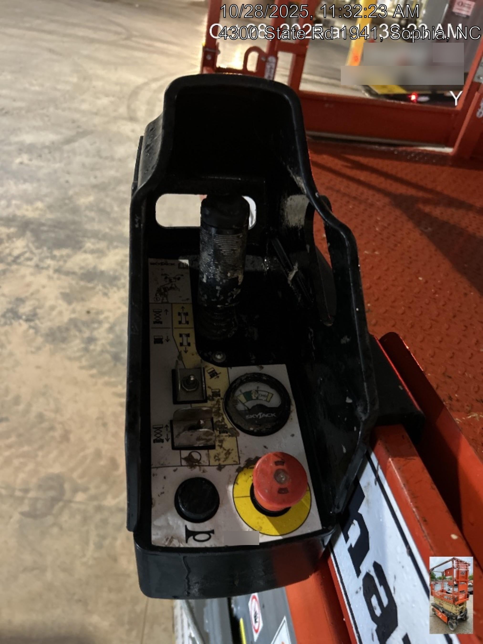 2022 SKYJACK SJ4740