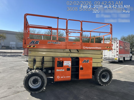 2023 JLG RT4394