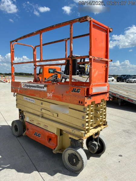 2016 JLG 2632ES