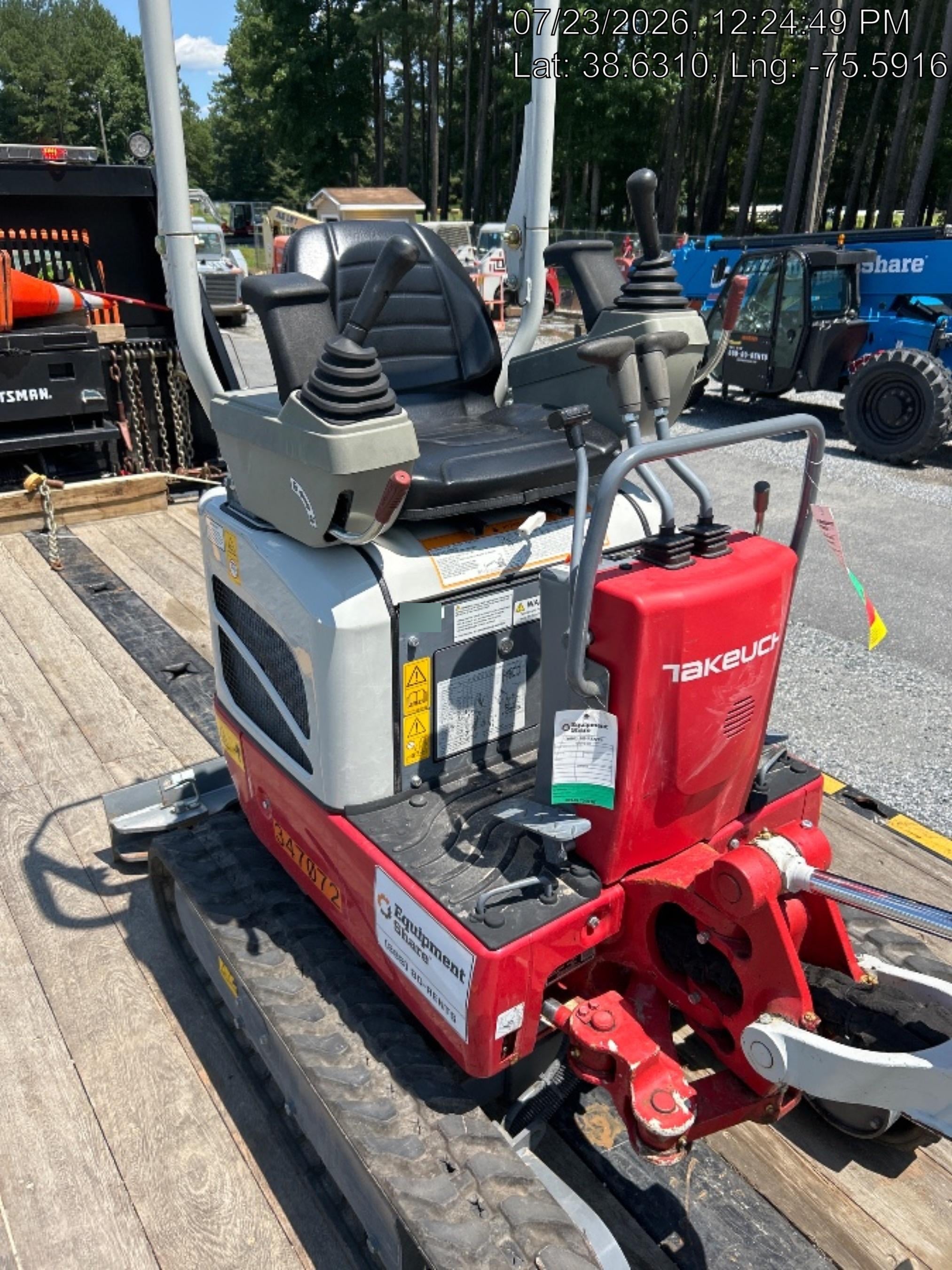 2023 TAKEUCHI TB210R