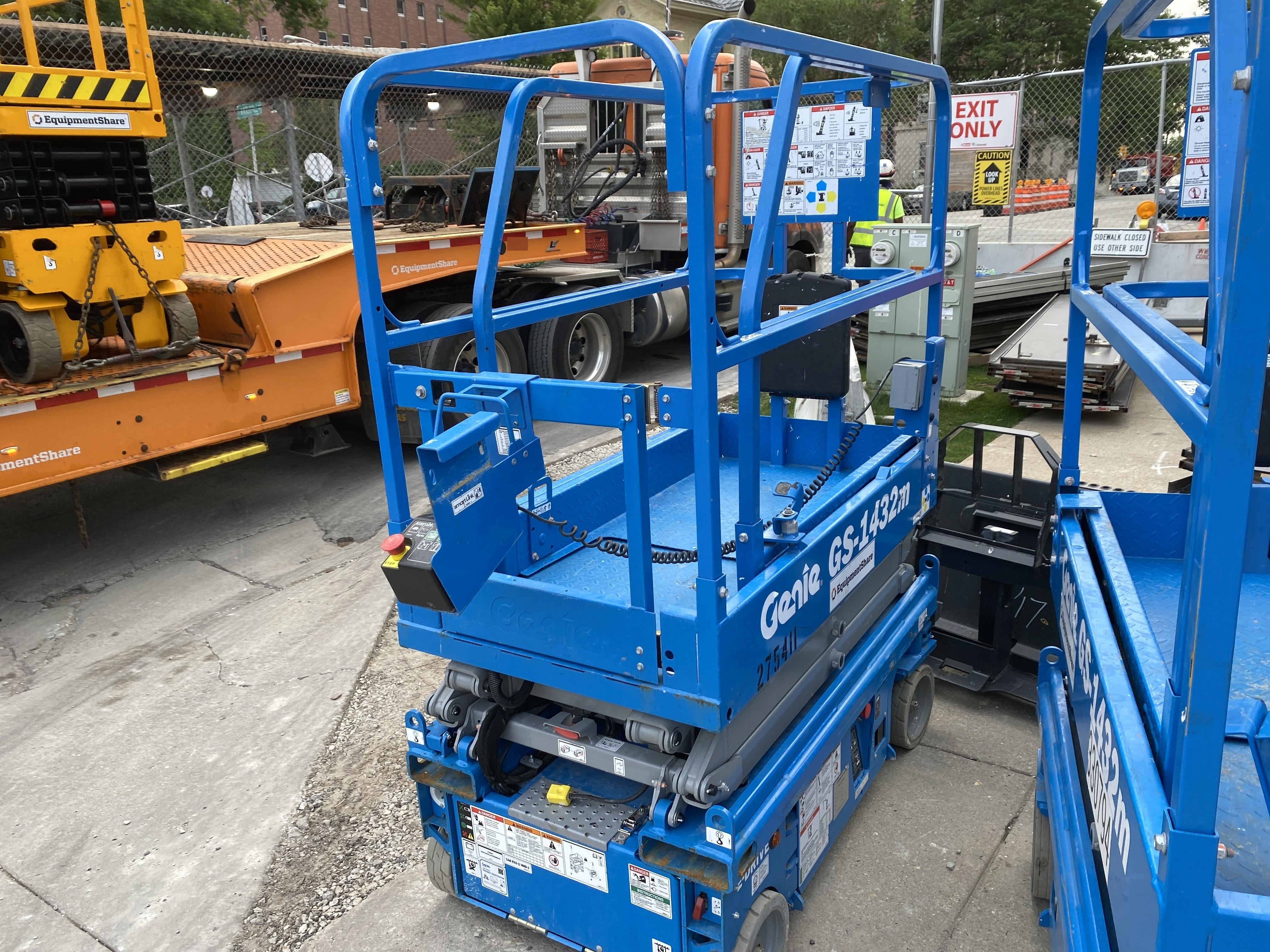 2022 GENIE GS-1432
