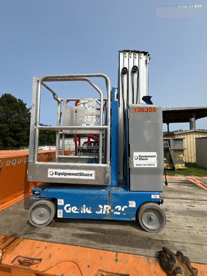 2021 GENIE GR-20