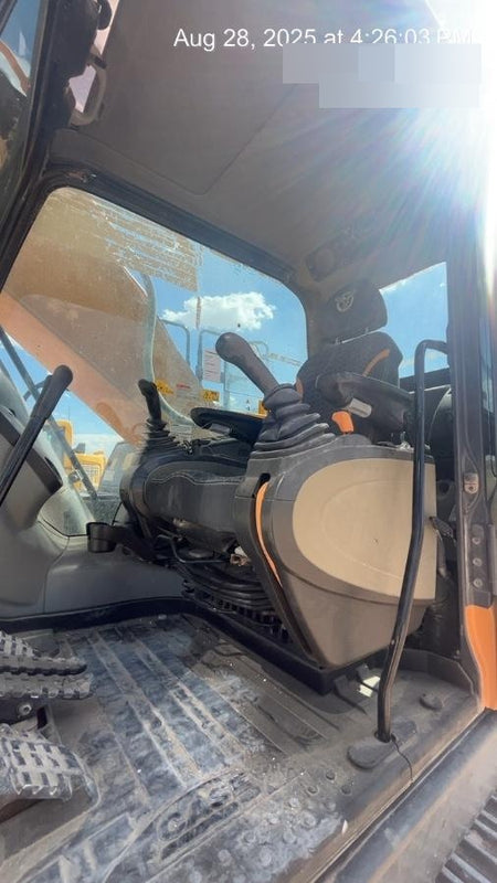 2019 CASE CX210D