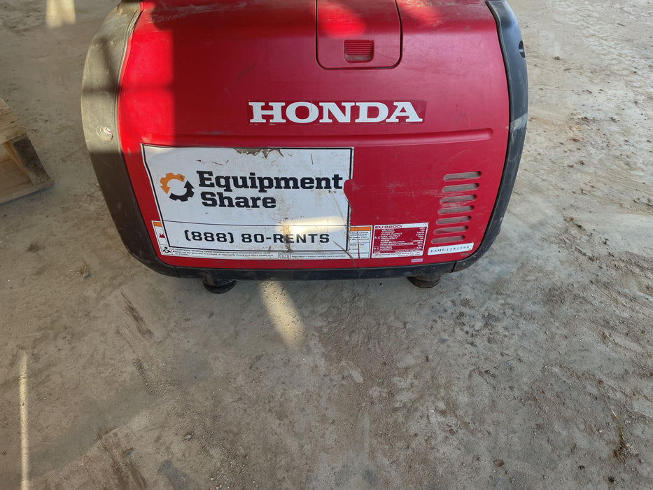 2019 HONDA EU2200i