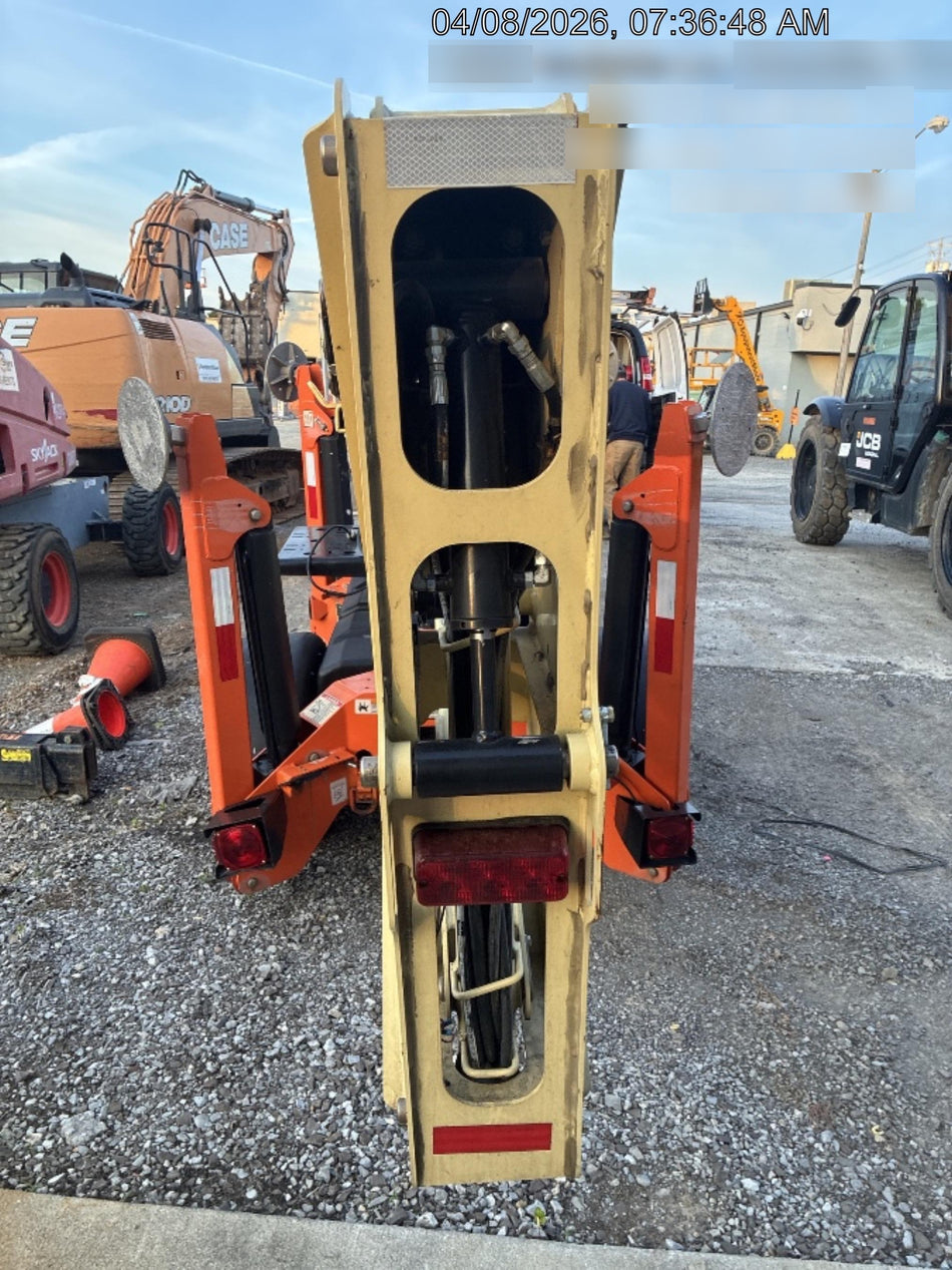 2022 JLG T350