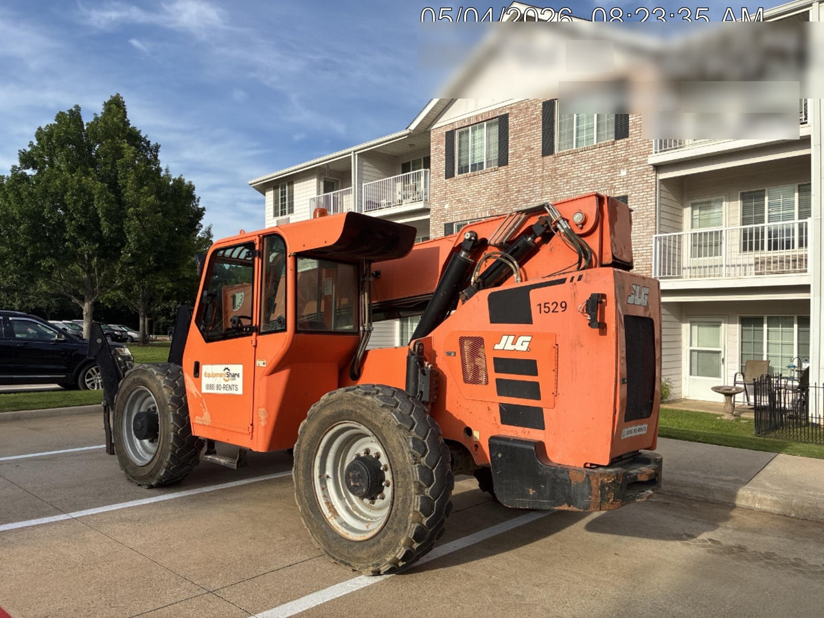 2016 SKYTRAK 10054