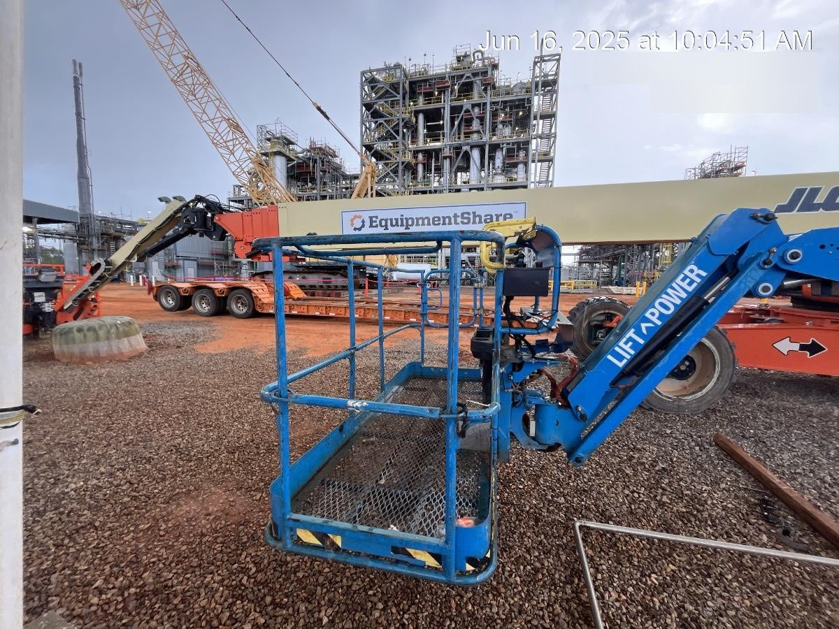 2021 GENIE S-85 XC