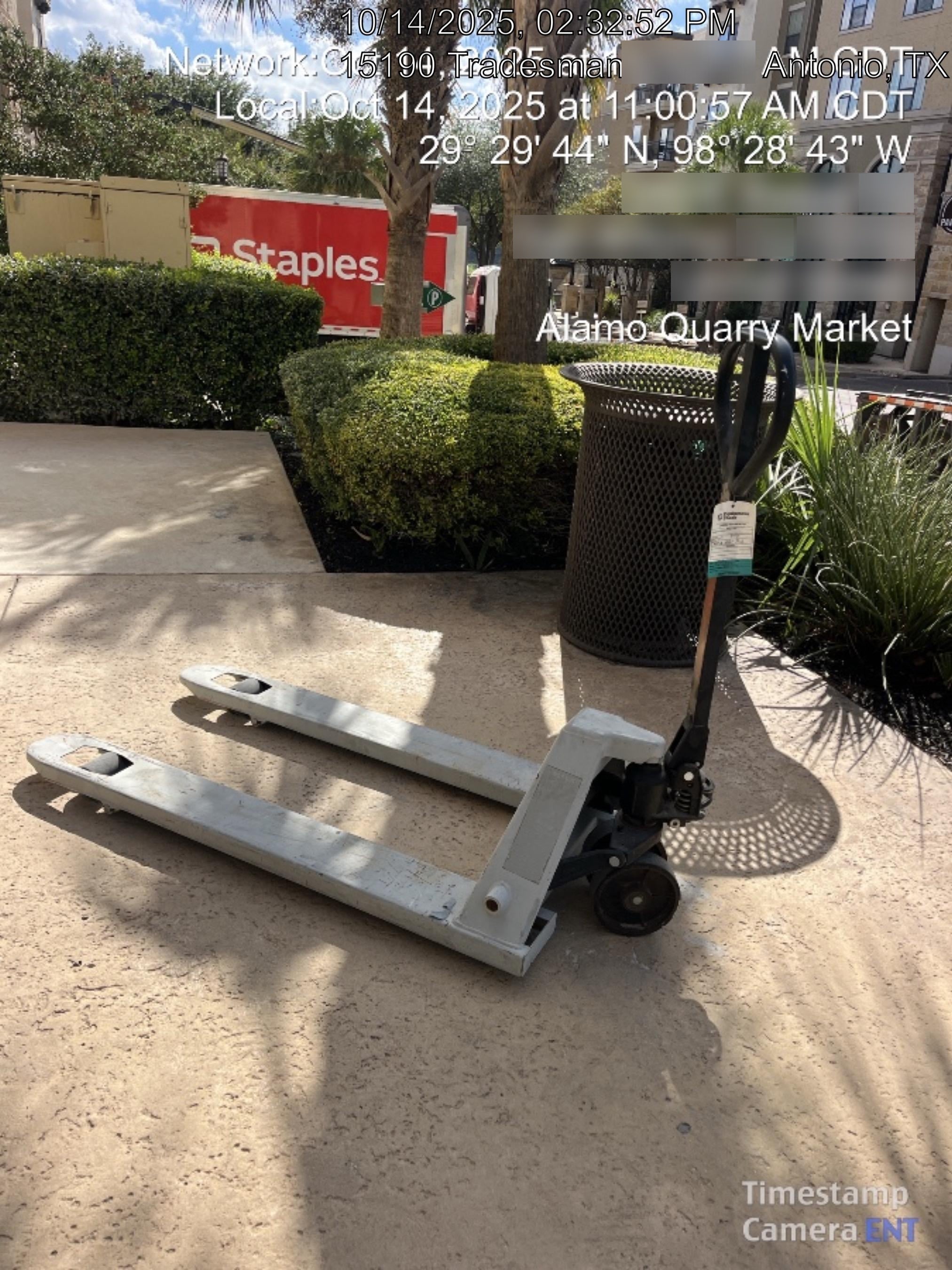 2023 STRONGWAY 4400 lb Pallet Jack