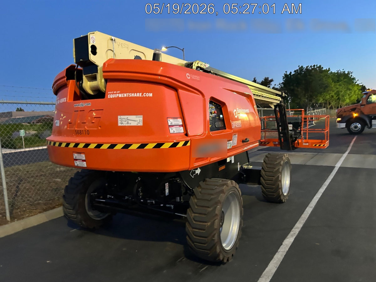 2025 JLG 660SJ