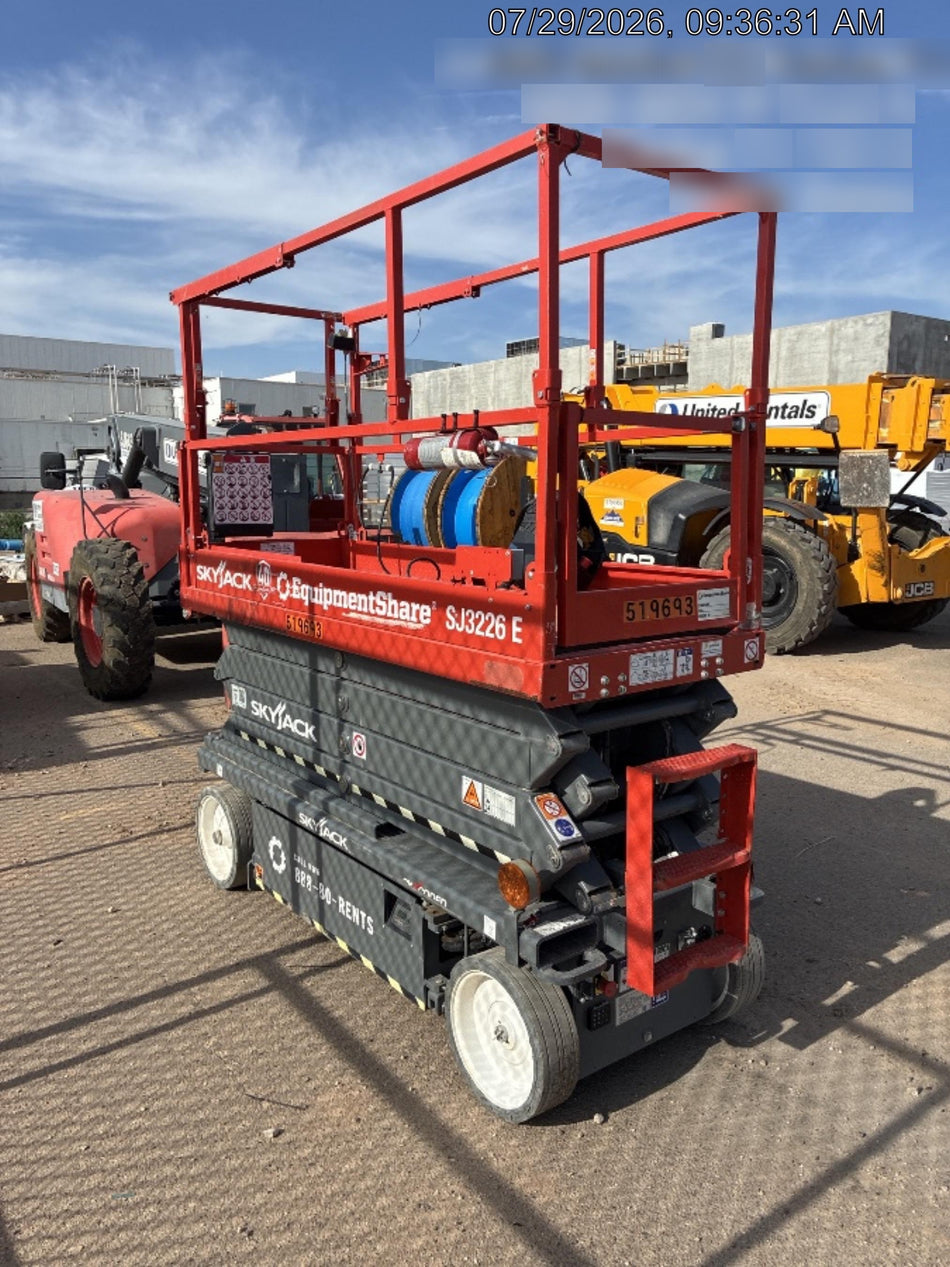 2025 SKYJACK SJ3226