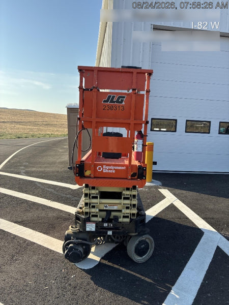 2022 JLG ES1932